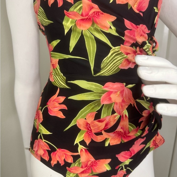 St. John's Bay Floral One Piece Swimsuit Size 10. - Picture 5 of 14